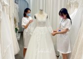 Đặt may áo cưới online nhanh gọn tại nhà mốt OAH BRIDAL